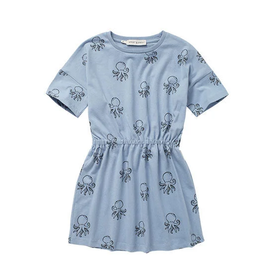 - Climbing pet constant temperature heating padSproet and Sprout Sky Blue Octopus Print T-Shirt Dress