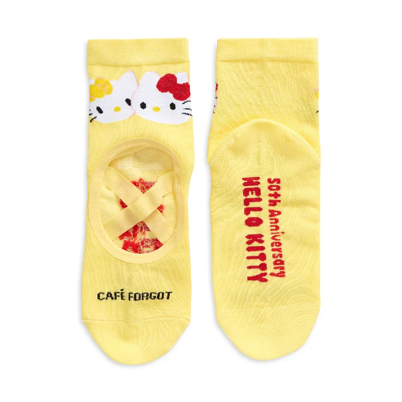 - Dog anti-slip matHello Kitty x Café Forgot Ballet Socks (Yellow)